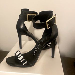Calvin Klein marble beading/cow silk